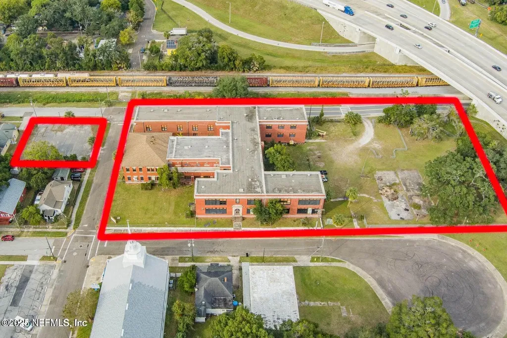 1221 E 16th Street Jacksonville FL 32206