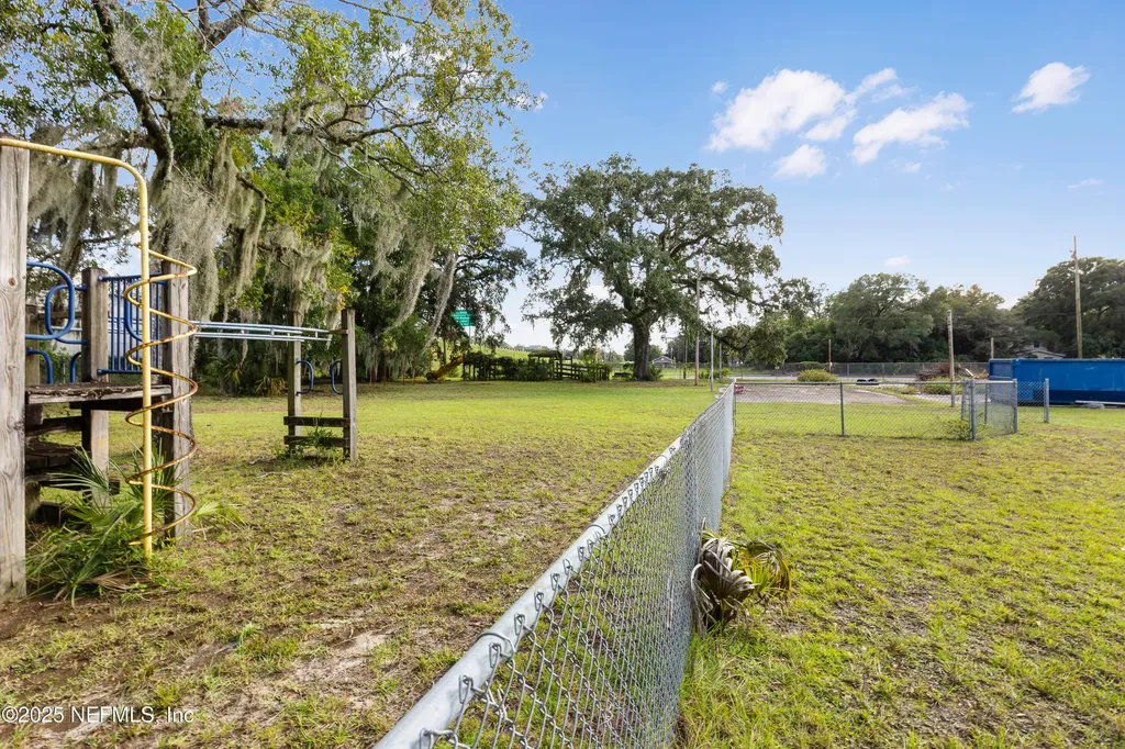 1221 E 16th Street Jacksonville FL 32206