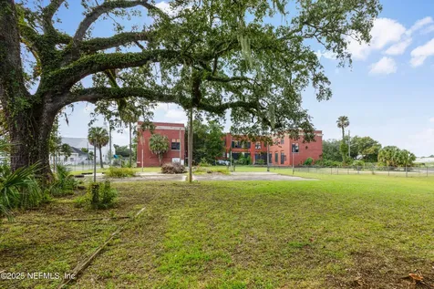 1221 E 16th Street Jacksonville FL 32206