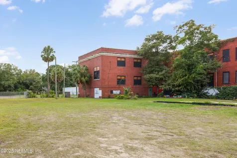 1221 E 16th Street Jacksonville FL 32206