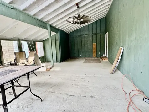 25025 SE 101st Avenue Hawthorne FL 32640