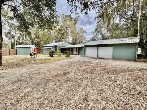 25025 SE 101st Avenue Hawthorne FL 32640