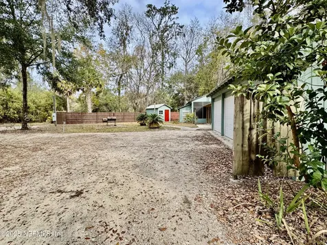25025 SE 101st Avenue Hawthorne FL 32640