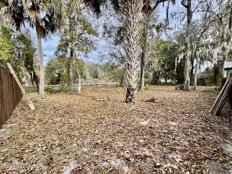 25025 SE 101st Avenue Hawthorne FL 32640