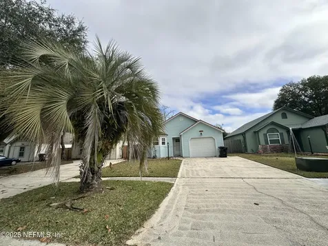 1855 Alberta Court N Middleburg FL 32068