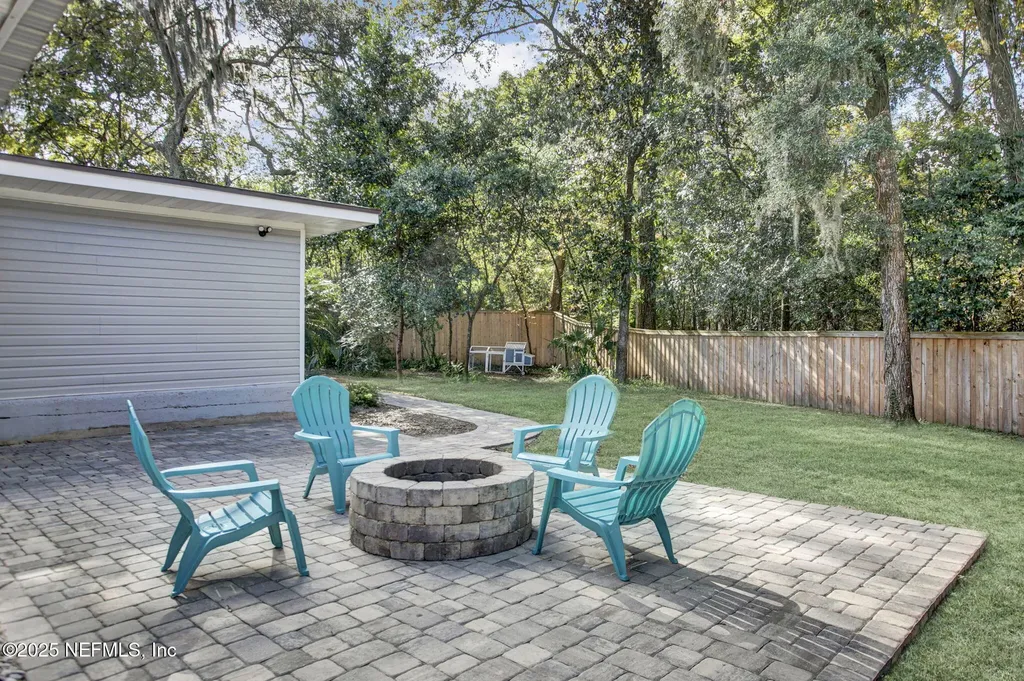 1542 Cellar Circle Jacksonville FL 32225