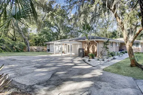 1542 Cellar Circle Jacksonville FL 32225
