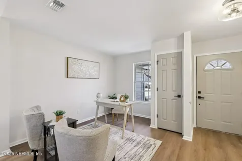6683 Lana Lane Jacksonville FL 32244