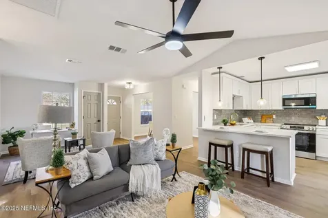 6683 Lana Lane Jacksonville FL 32244