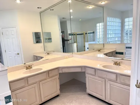 10098 Chester Lake Road E Jacksonville FL 32256