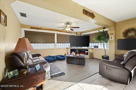 188 Palm Drive Georgetown FL 32139