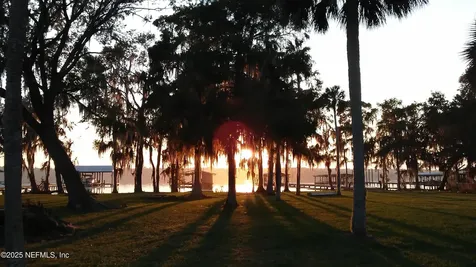 188 Palm Drive Georgetown FL 32139
