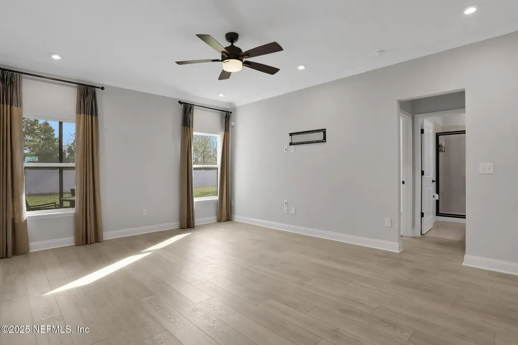 13863 Holsinger Boulevard Jacksonville FL 32256