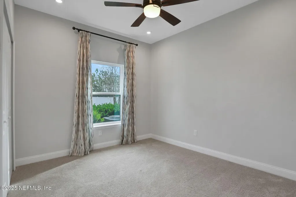 13863 Holsinger Boulevard Jacksonville FL 32256