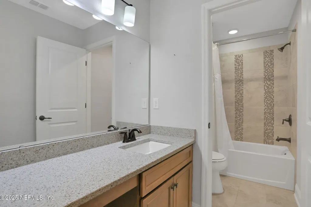 13863 Holsinger Boulevard Jacksonville FL 32256