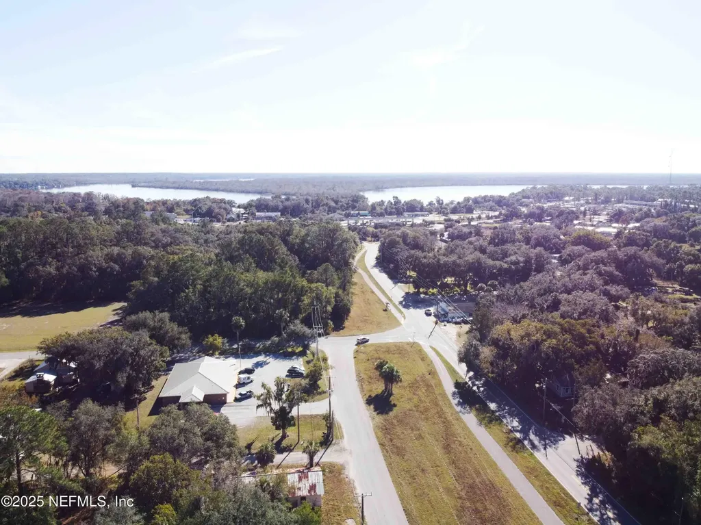 122 Louis Broer Road East Palatka FL 32131