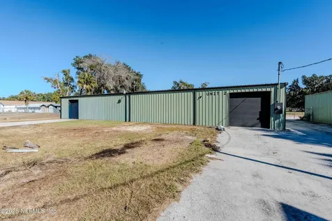 122 Louis Broer Road East Palatka FL 32131