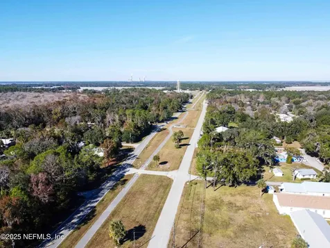 122 Louis Broer Road East Palatka FL 32131