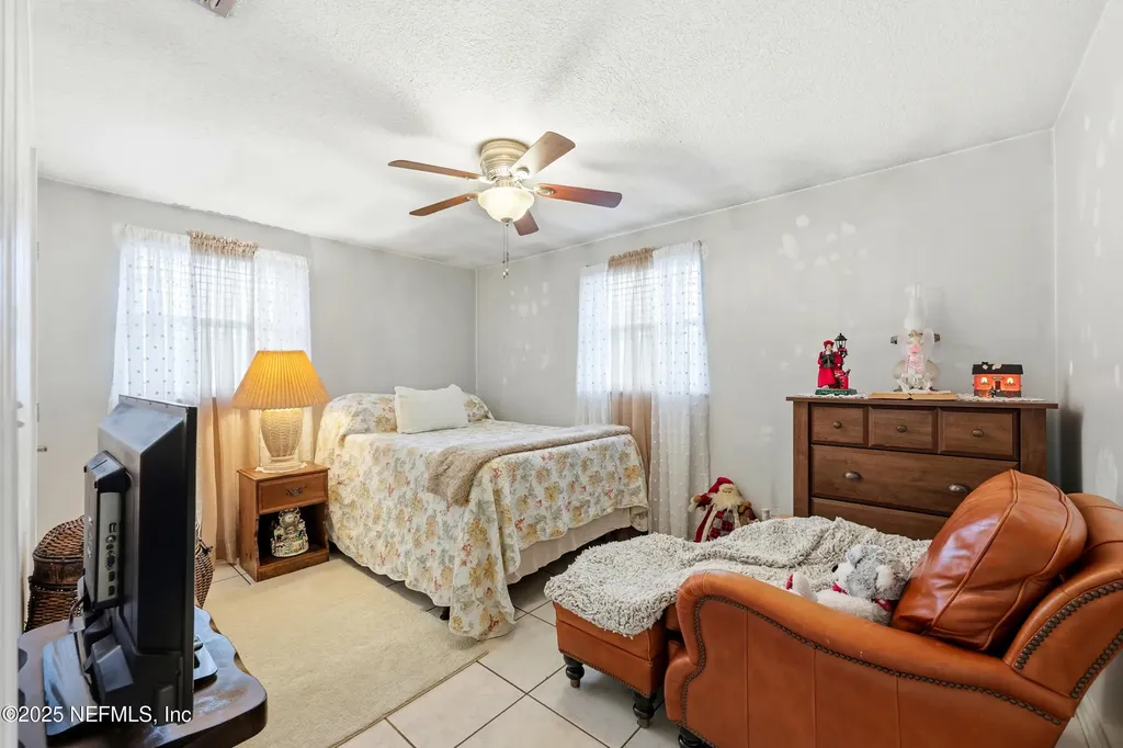 7047 Delisle Drive Jacksonville FL 32244