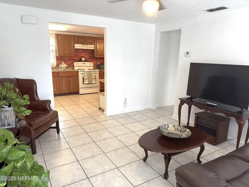 7047 Delisle Drive Jacksonville FL 32244