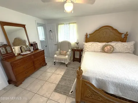 7047 Delisle Drive Jacksonville FL 32244