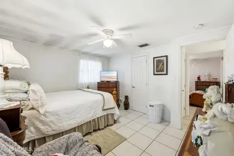 7047 Delisle Drive Jacksonville FL 32244