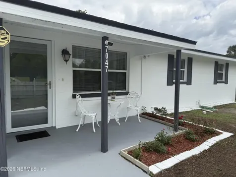 7047 Delisle Drive Jacksonville FL 32244