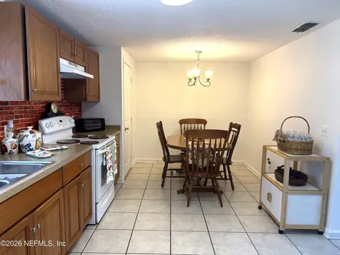 7047 Delisle Drive Jacksonville FL 32244