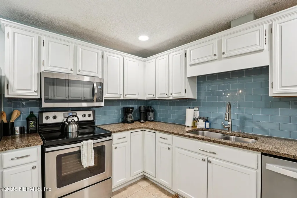 409 Seventeenth Street St. Augustine FL 32084