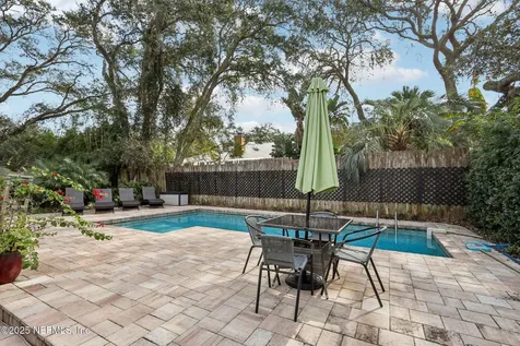 409 Seventeenth Street St. Augustine FL 32084