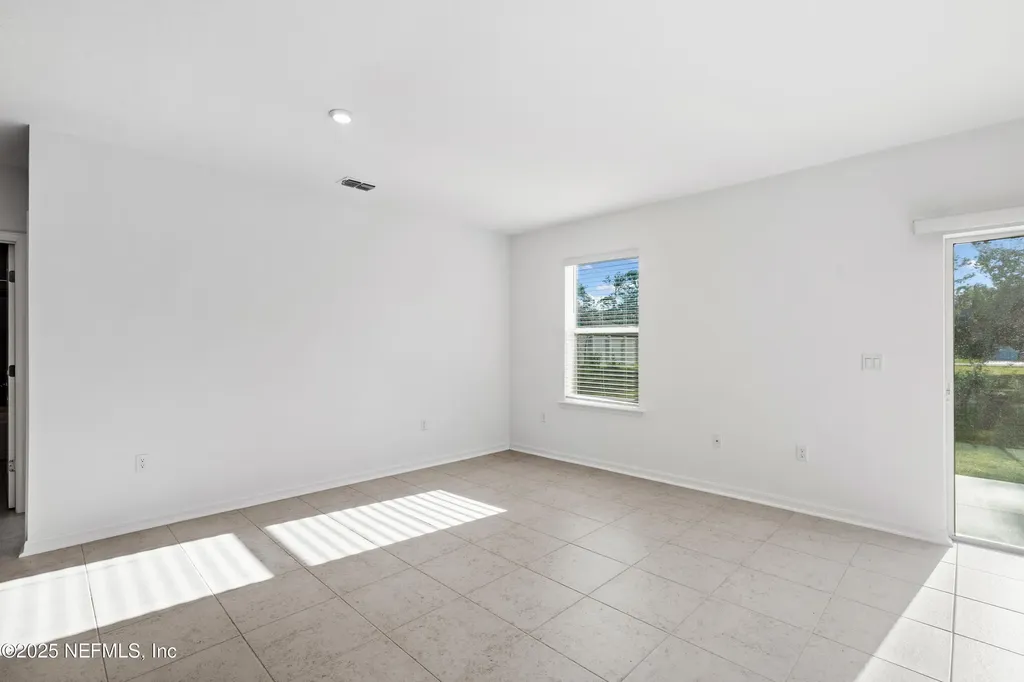 8 Bannbury Lane Palm Coast FL 32137