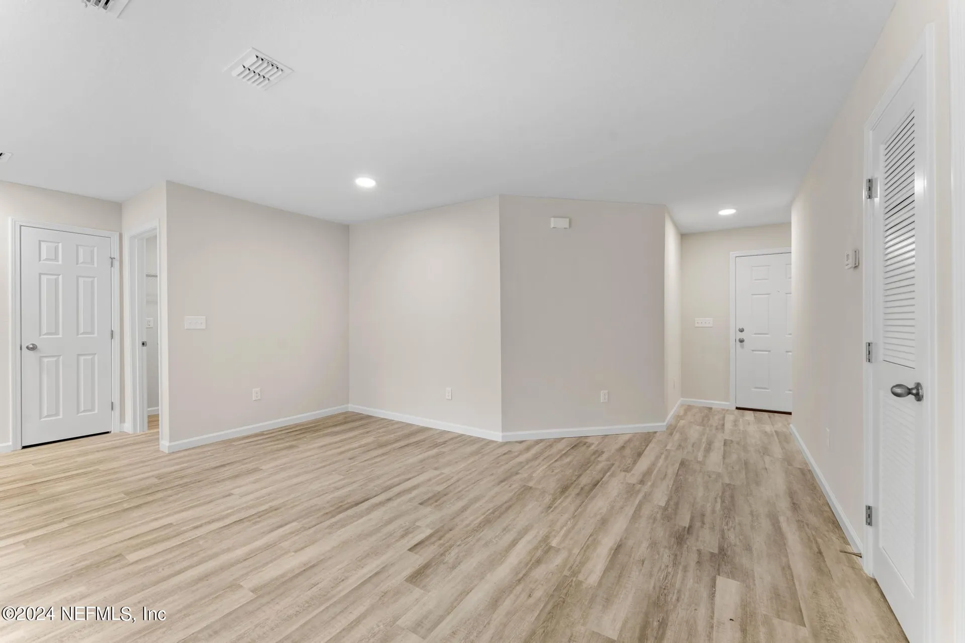 6278 Restlawn Drive Jacksonville FL 32208