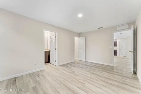 6278 Restlawn Drive Jacksonville FL 32208