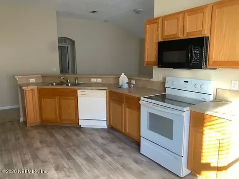 2365 Creekfront Drive Green Cove Springs FL 32043