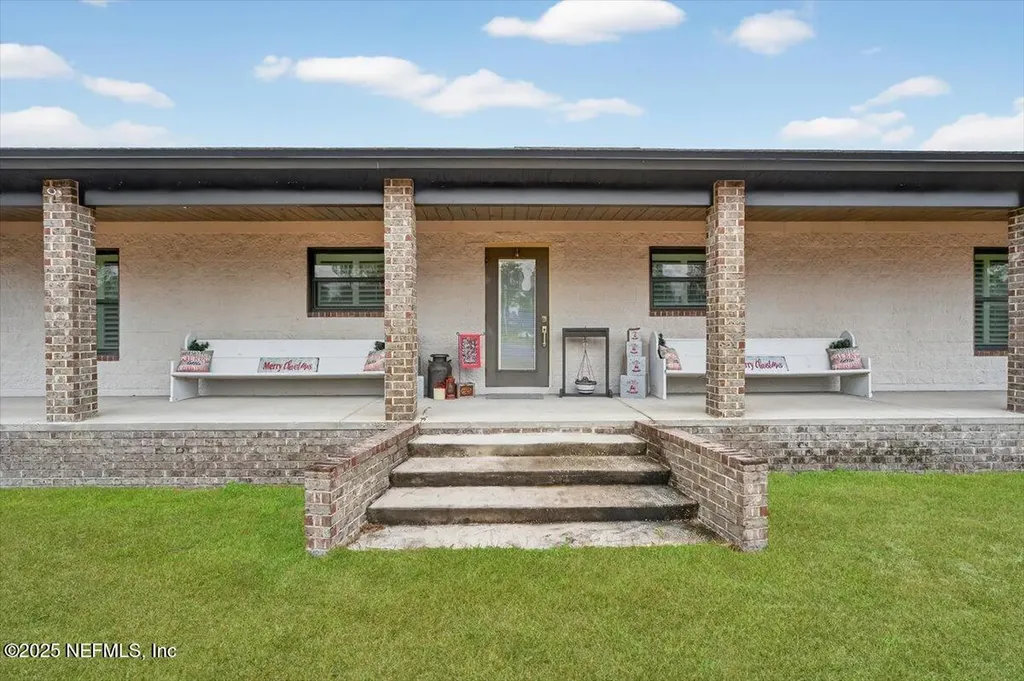14189 Glen Farms Drive Glen St. Mary FL 32040
