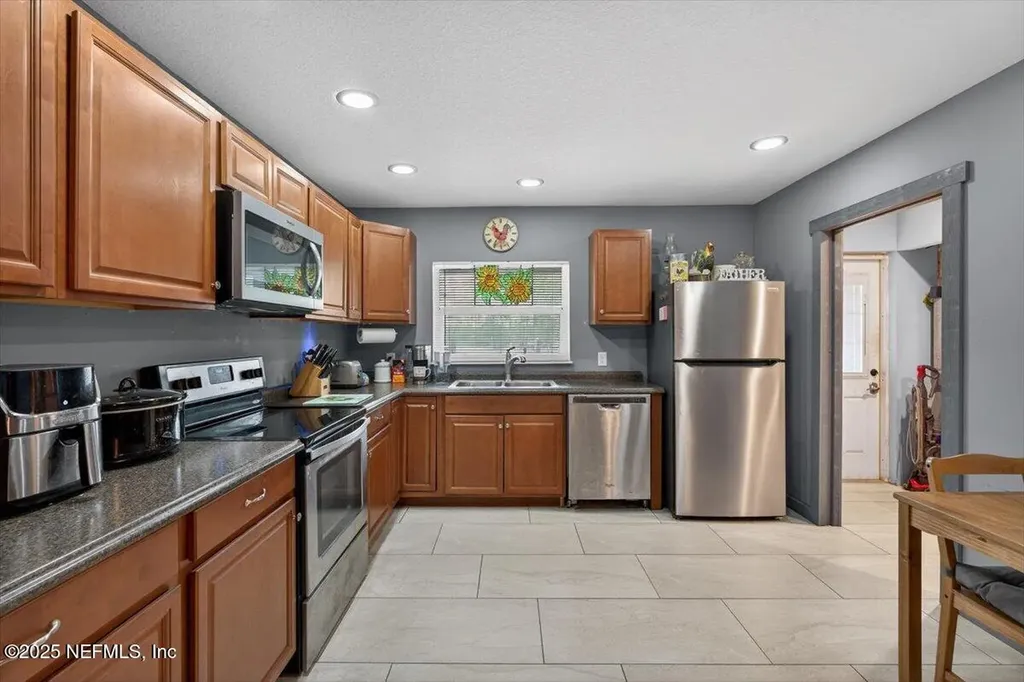 14189 Glen Farms Drive Glen St. Mary FL 32040