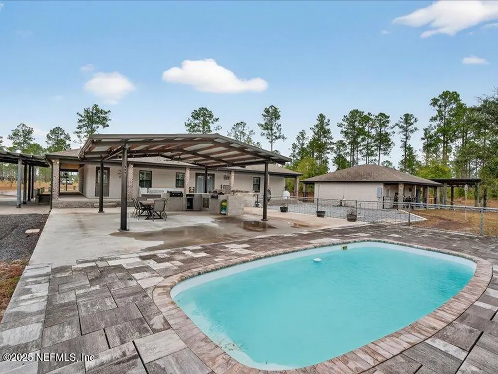 14189 Glen Farms Drive Glen St. Mary FL 32040