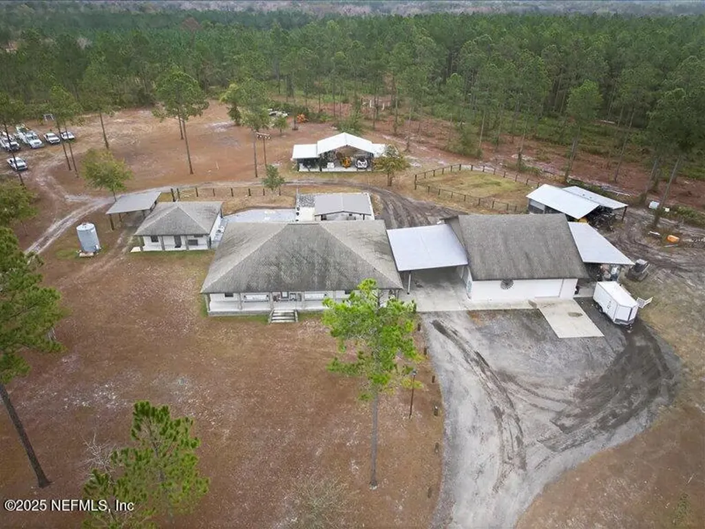 14189 Glen Farms Drive Glen St. Mary FL 32040