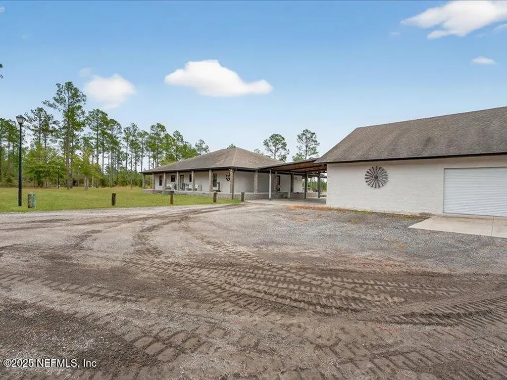 14189 Glen Farms Drive Glen St. Mary FL 32040