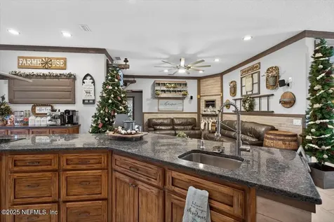 14189 Glen Farms Drive Glen St. Mary FL 32040