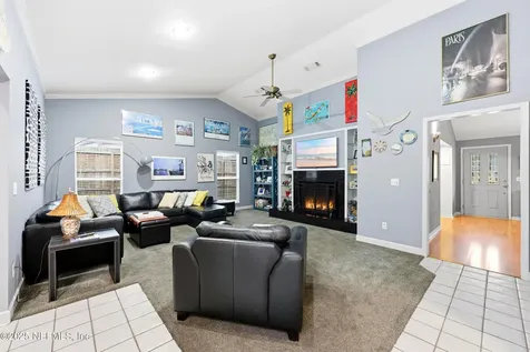 3420 Secret Cove Place Jacksonville FL 32216