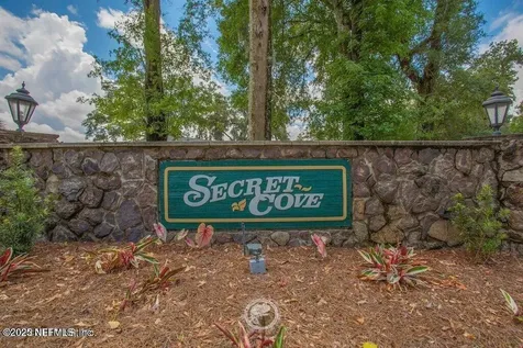 3420 Secret Cove Place Jacksonville FL 32216
