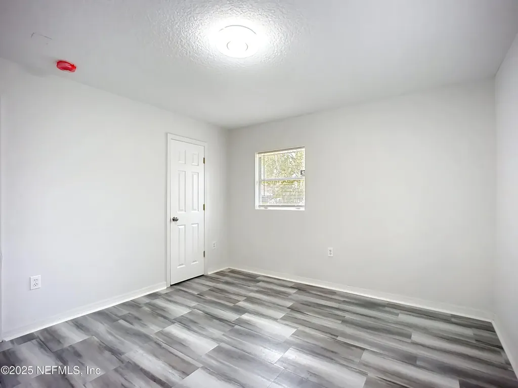 6914 Alachua Avenue Jacksonville FL 32210