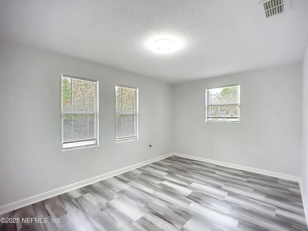 6914 Alachua Avenue Jacksonville FL 32210