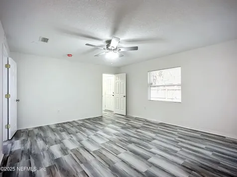 6914 Alachua Avenue Jacksonville FL 32210