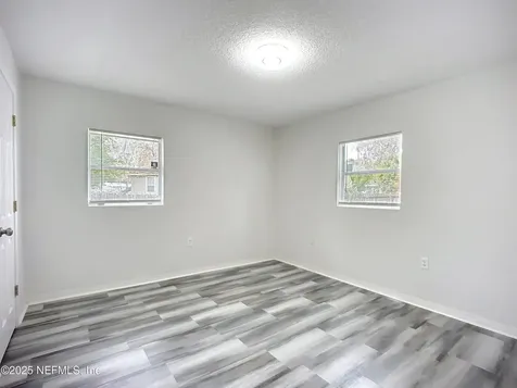 6914 Alachua Avenue Jacksonville FL 32210