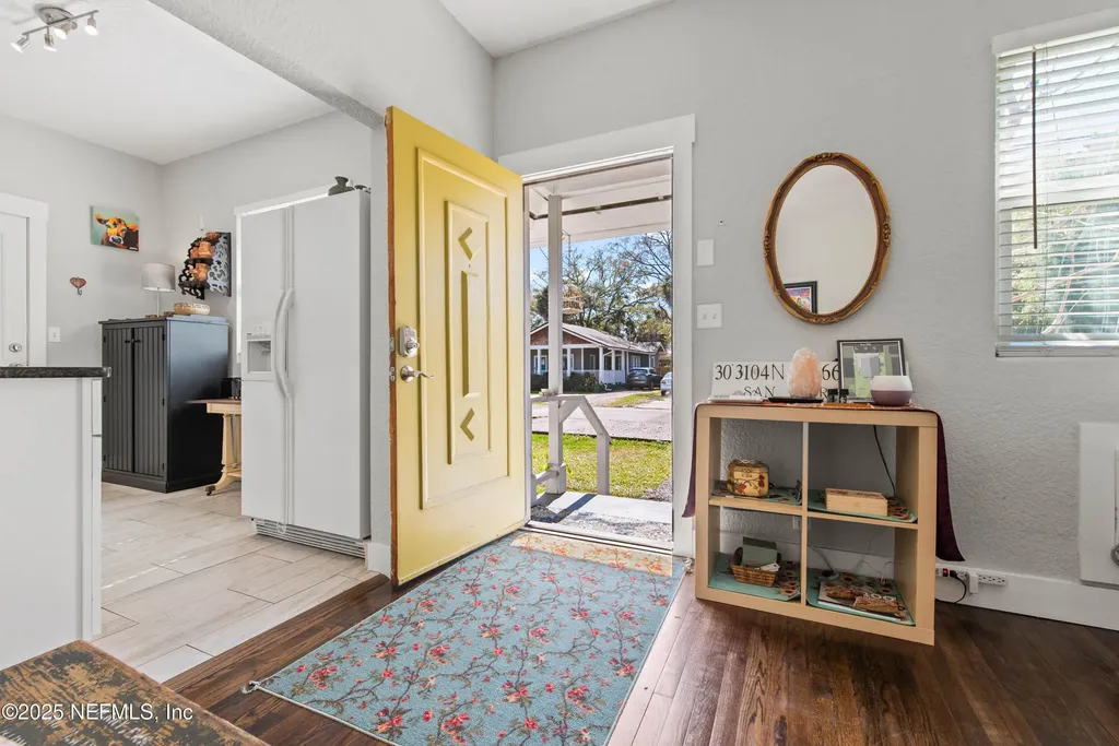 909 Cedar Street Jacksonville FL 32207