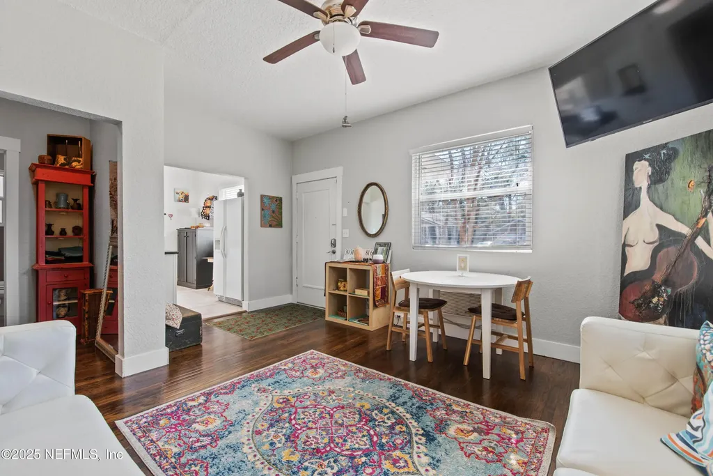 909 Cedar Street Jacksonville FL 32207