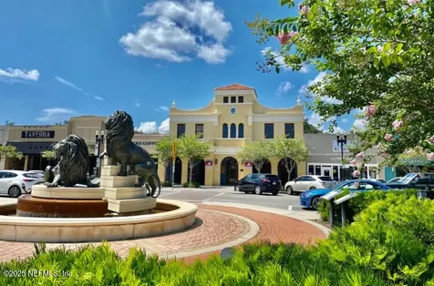 909 Cedar Street Jacksonville FL 32207