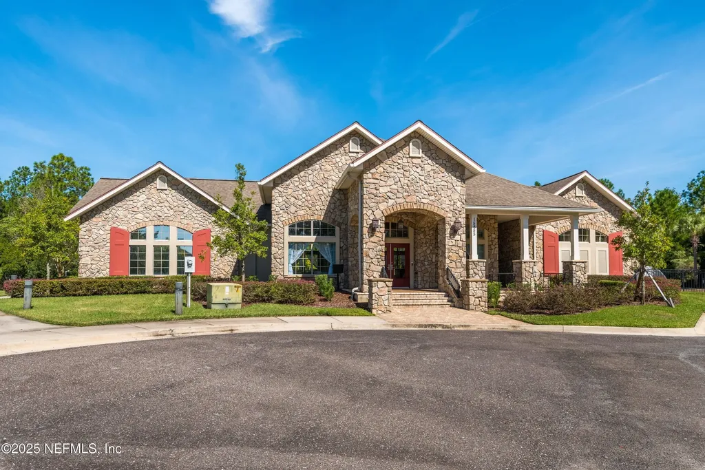 15815 Douglas Lake Drive Jacksonville FL 32218